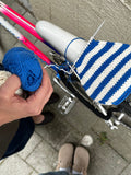 MenesLycka by Studio.Mene - Strickanleitung für Fahrradsattel Frühlings-Bike