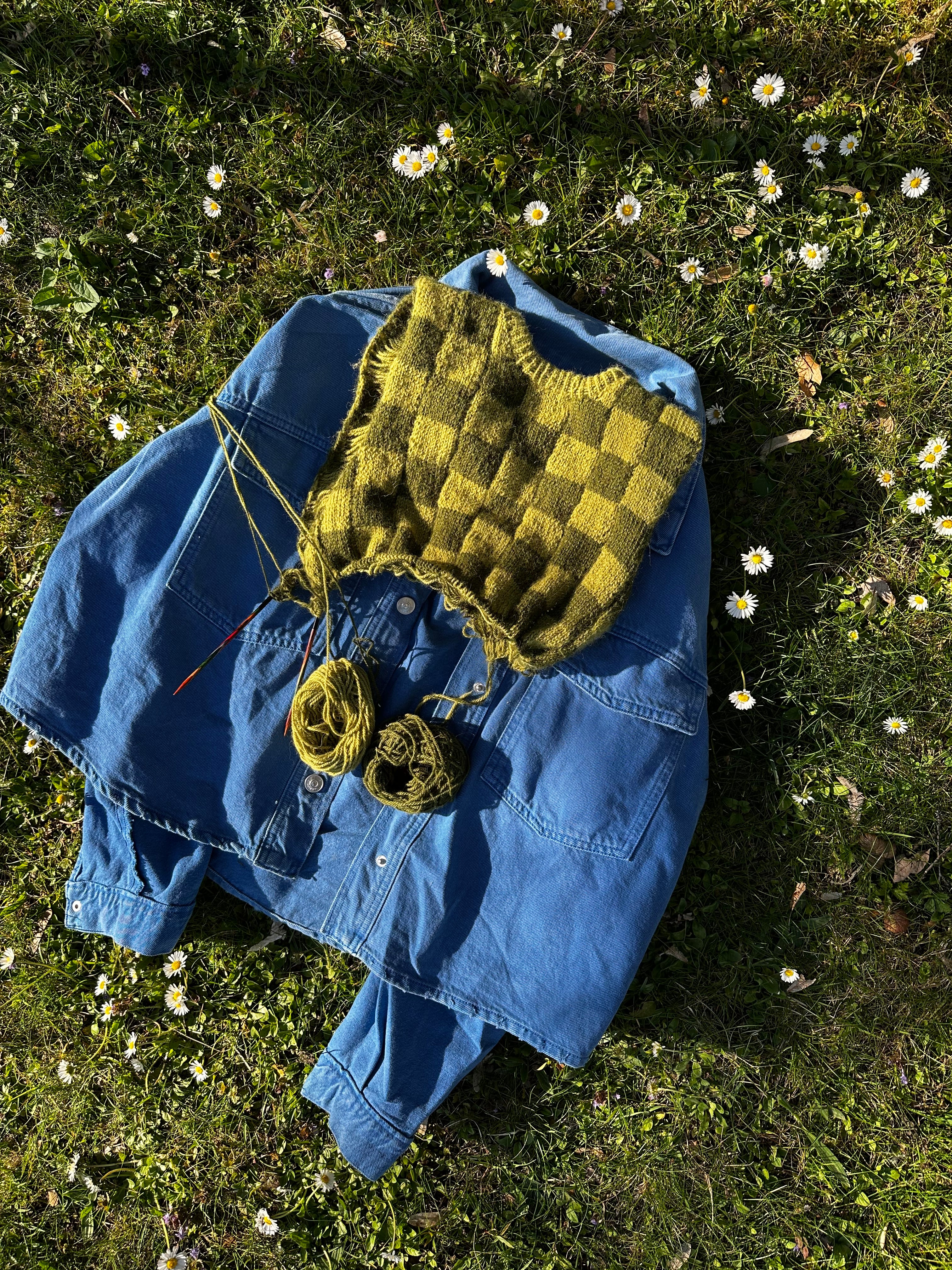 MeneSlipover by Studio.Mene - Checkard Schachbrett Pullunder Oversize